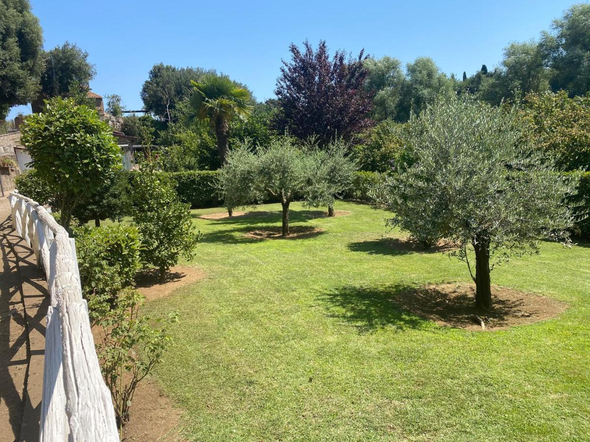 Casetta Santa Fortunata Guest House Sutri Exterior photo