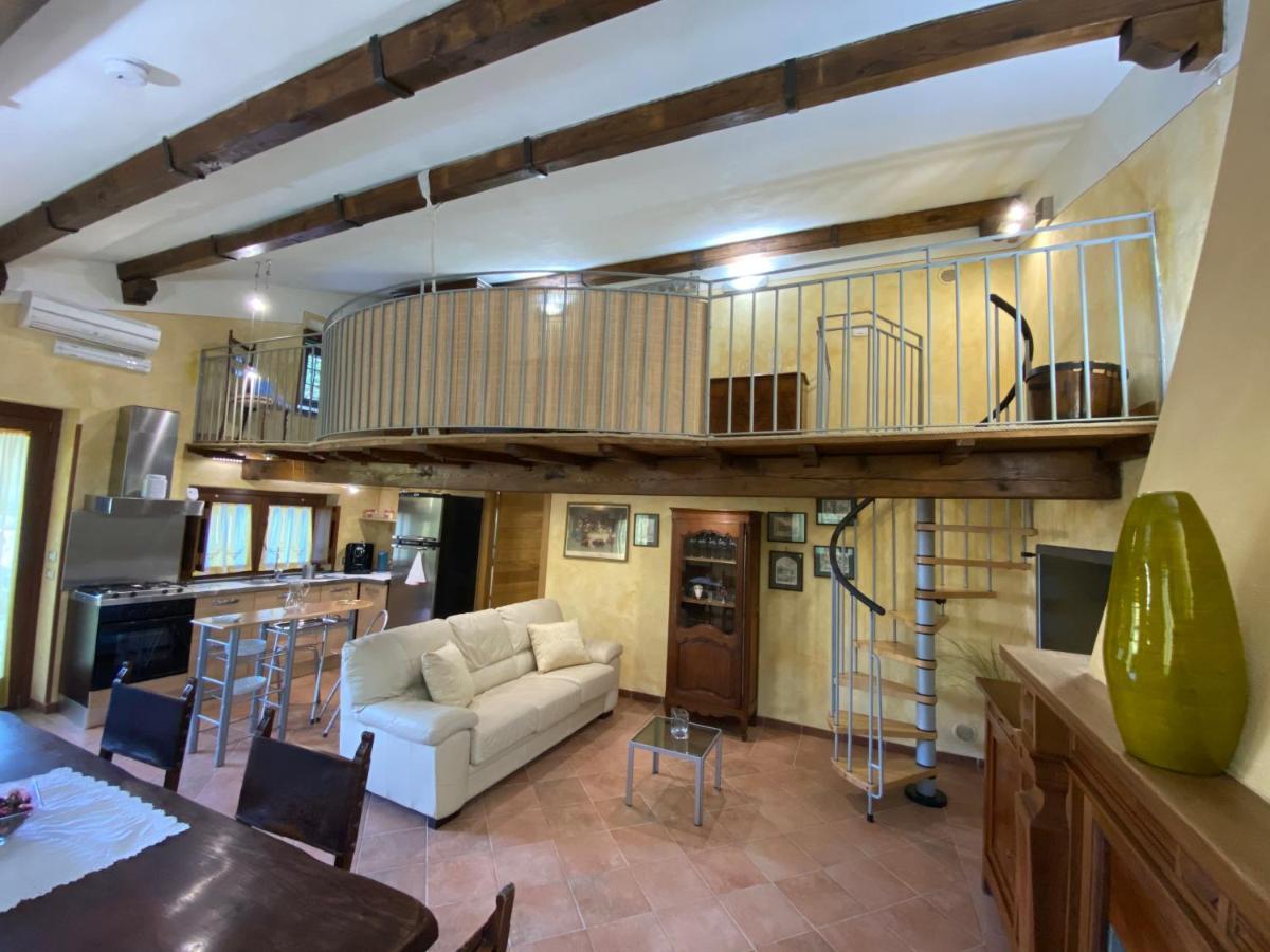 Casetta Santa Fortunata Guest House Sutri Exterior photo